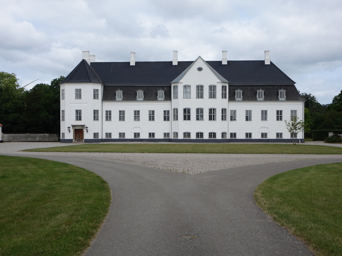 Herrensitz Frederiksdal, erbaut 1756 nach Plänen von G. Tschierscke (18.07.2021)