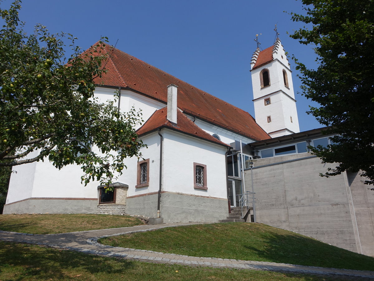 Herrenzimmern, kath. Pfarrkirche St. Jakobus, erbaut bis 1747, Erweiterung nach Osten im Jahr 1995 (19.08.2018)