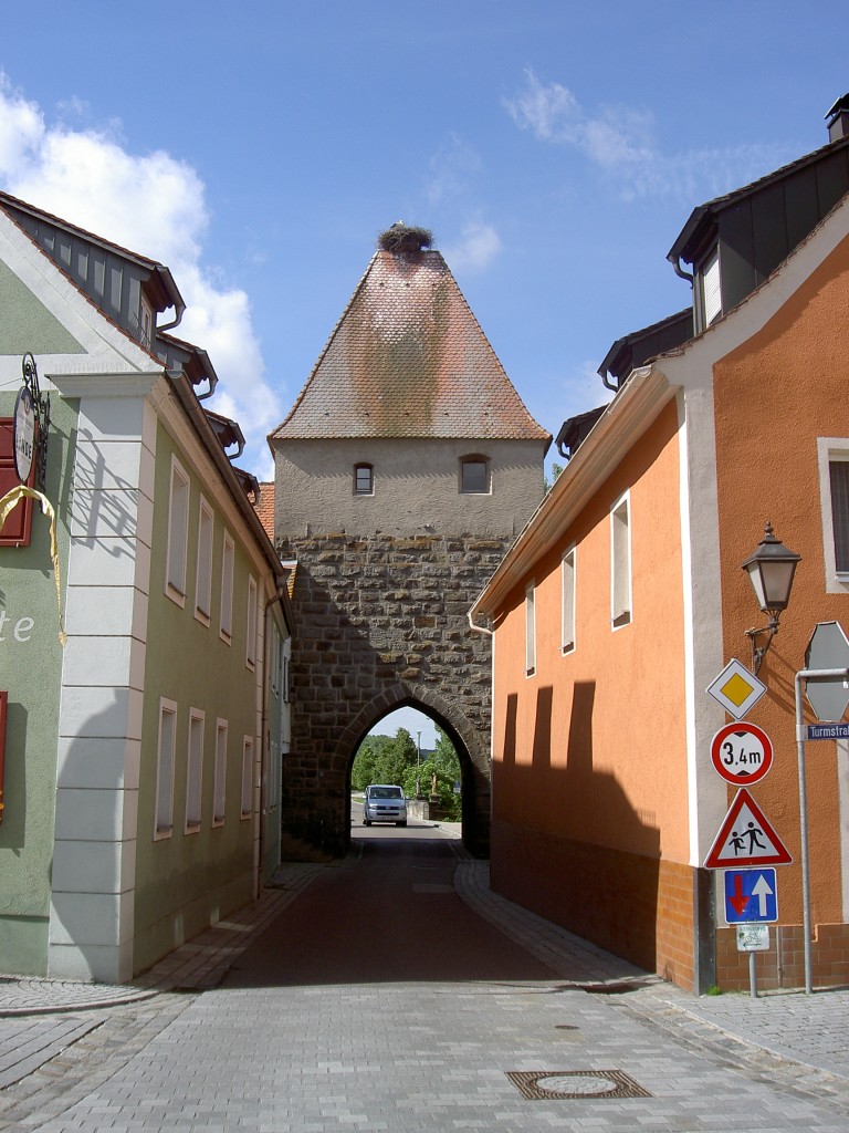 Herrieden, Storchenturm, erbaut 1340 durch Bischof Heinrich Schenk von Reicheneck (26.06.2013)