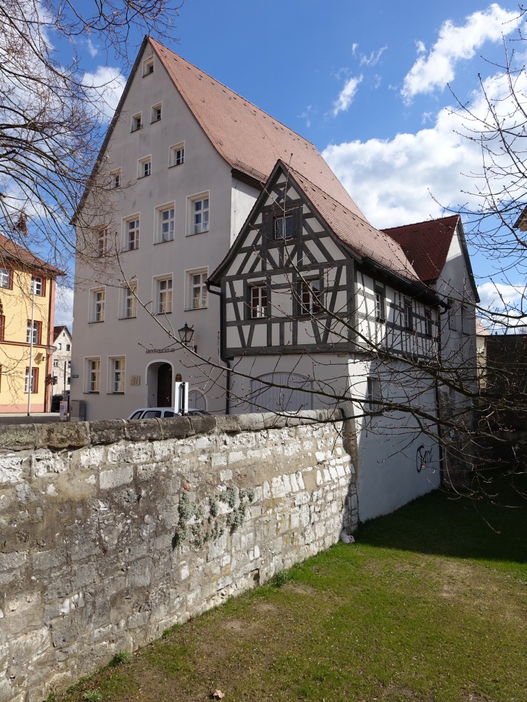 Hersbruck, ehem. Frhmesspfrndhaus am Schloplatz, erbaut ab 1616 (05.04.2015)