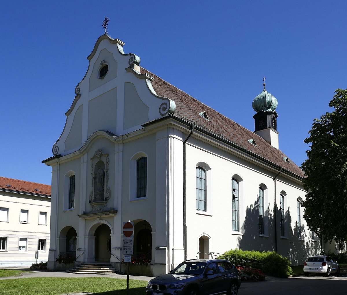 Herten, Stadtteil von Rheinfelden (Baden), die evangelische Kirche St.Josef, der neobarocke Bau wurde 1928-29 als Anstaltskirche des St.Josefhauses erbaut, Sept.2019