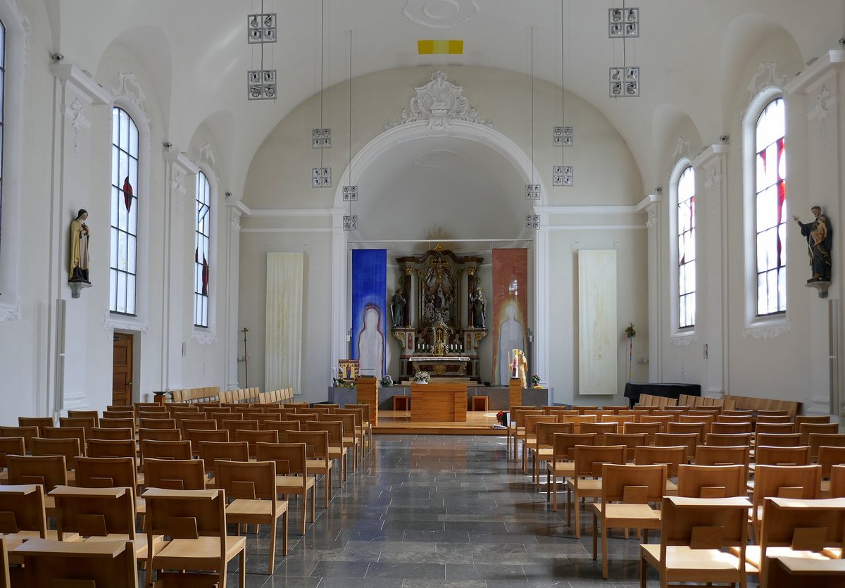 Herten, Stadtteil von Rheinfelden(Baden), St.Josef-Kirche, Blick zum Hochaltar, Sept.2019