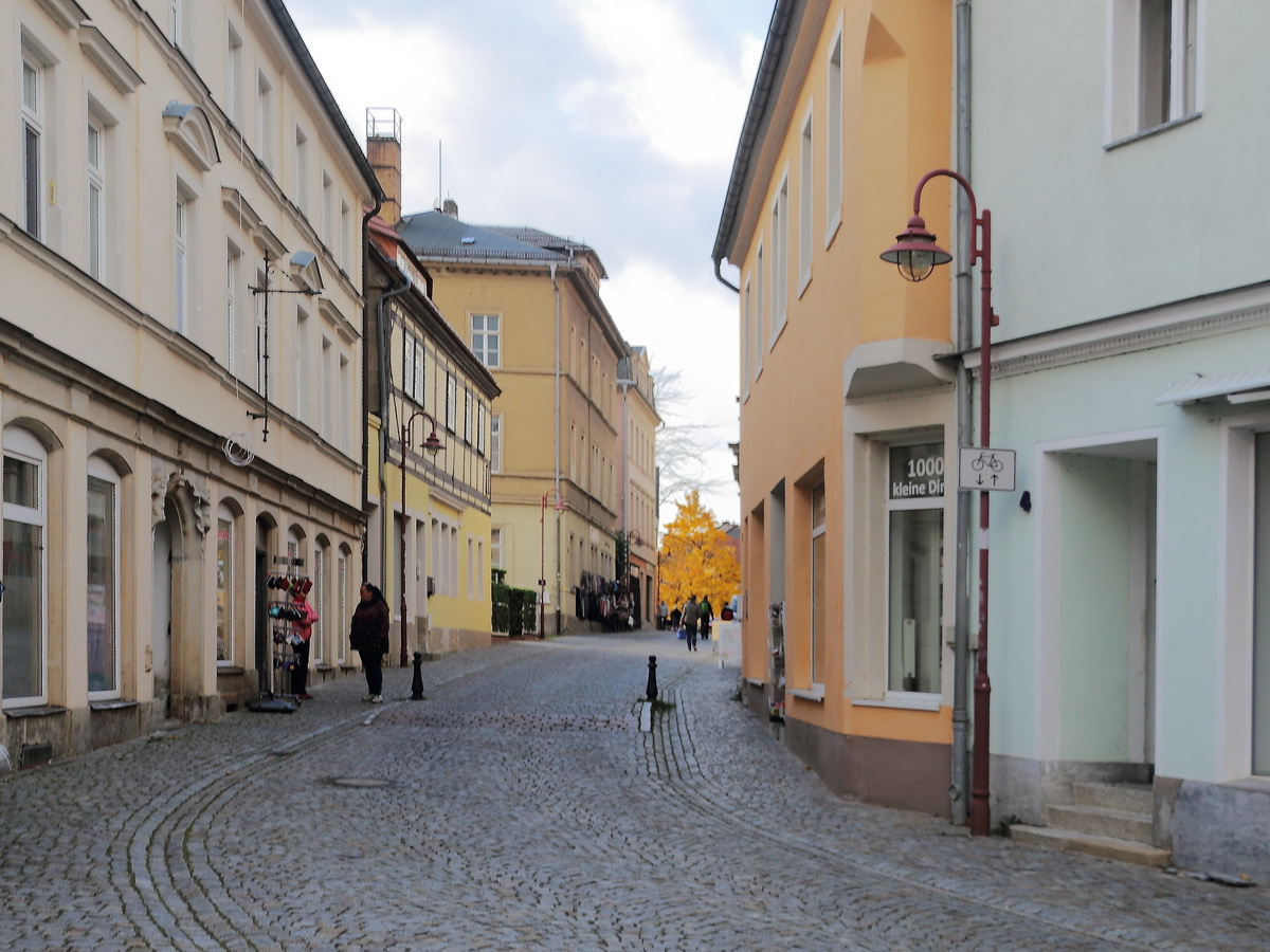 Hier ein Blick in die Kirchstrasse in Bad Schandau am 22, Oktober 2021.