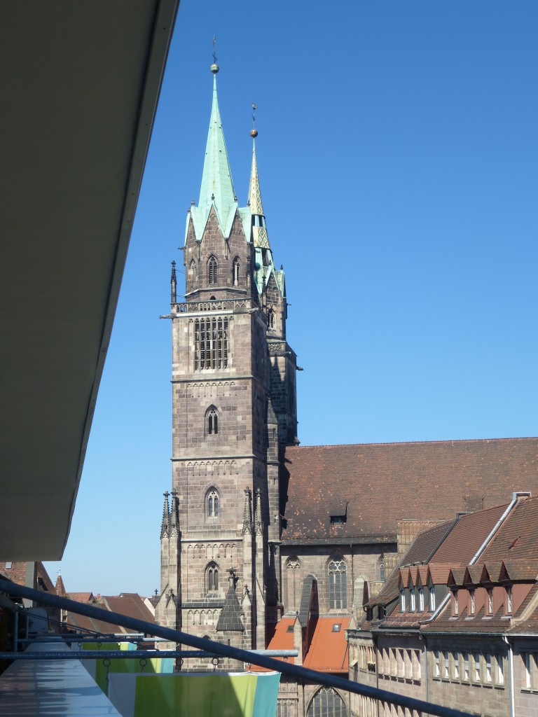 Hier zu sehen ist ein kleiner Blick zur St.Lorenz-Kirche in Nrnberg am 06.09.2013. 