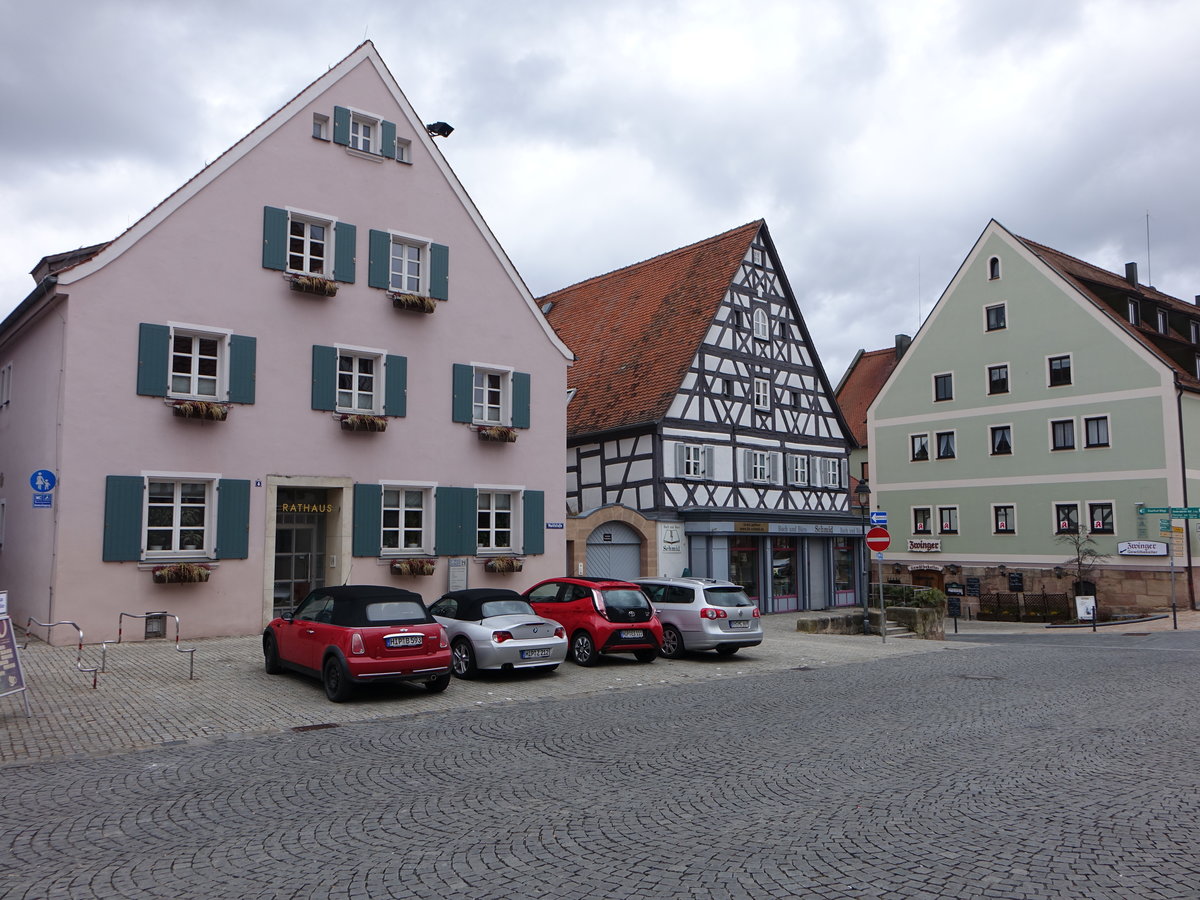 Hilpoltstein, neues Rathaus mit Standesamt in der Marktstrae (05.03.2017)
