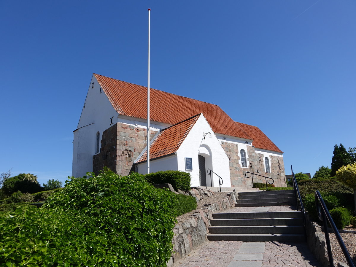 Hjrring, Sankt Olai Kirche, die lteste Kirche wurde Anfang des 12. Jahrhunderts errichtet (08.06.2018)
