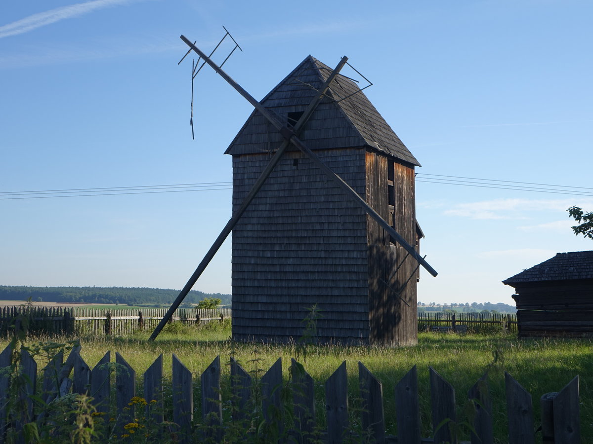 Hlavnice / Glomnitz, historische Windmmhle aus dem 19. Jahrhundert (02.08.2020)