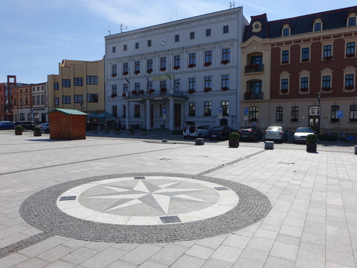 Hlucin / Hultschin, Rathausgebude am Mirove Namesti, erbaut im 16. Jahrhundert (02.08.2020)