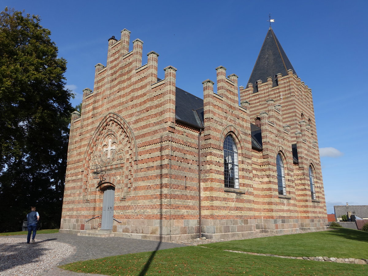 Hobro, neugotische evangelische Kirche, erbaut von 1850 bis 1852 durch M.G.  Bindesboll (21.09.2020)