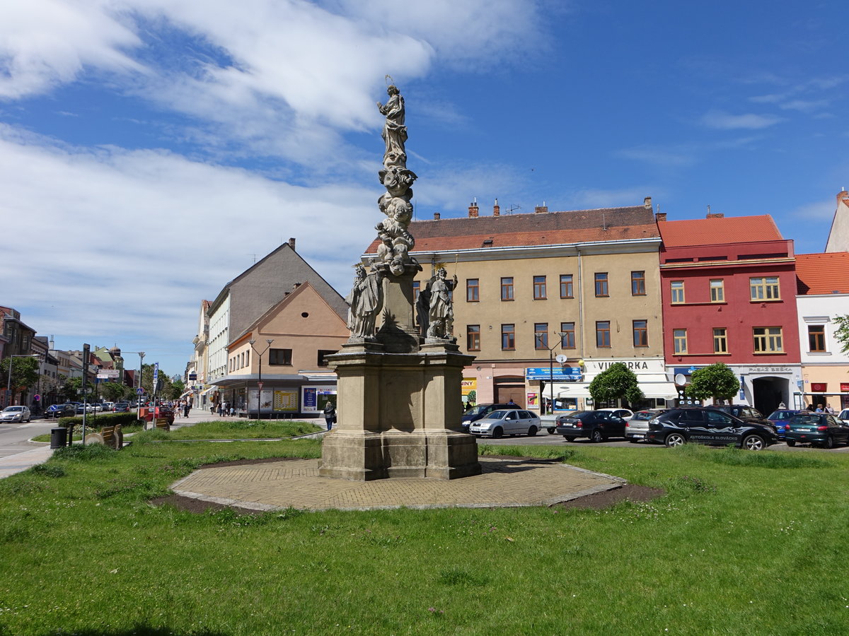 Hodonin/ Gding, Mariensule am Hauptplatz Masaykovo Namesti (31.05.2019)