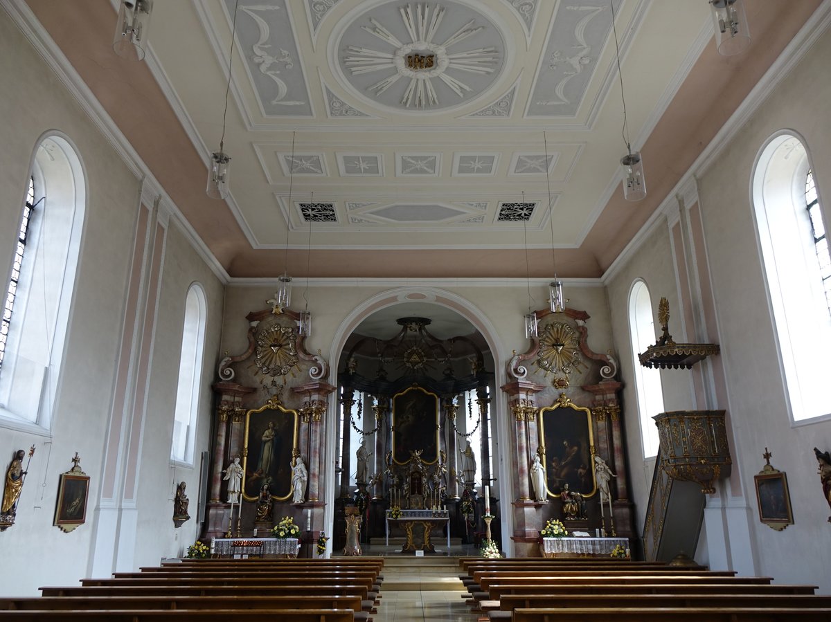Hofen, Einrichtung von 1810 der St. Barbara Kirche (10.04.2016)