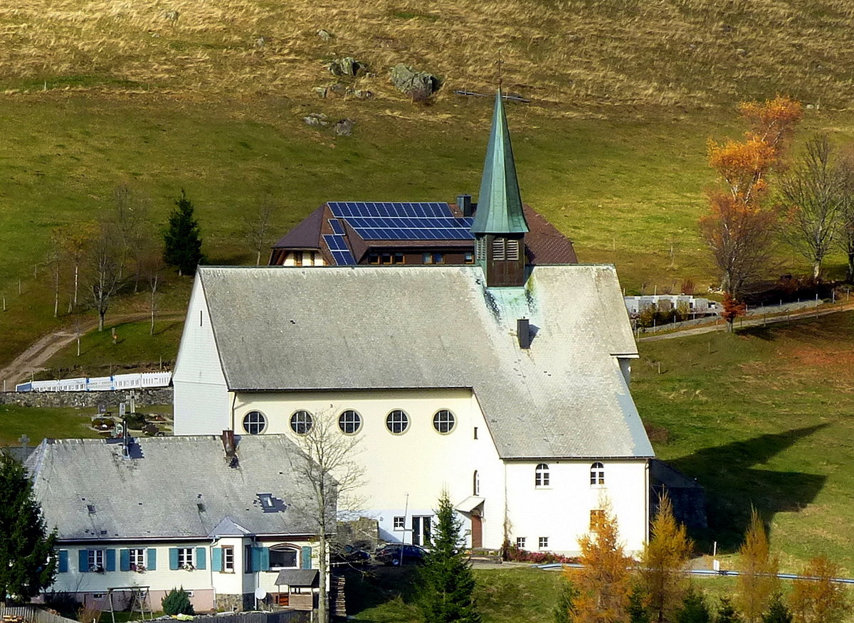 Hofsgrund, die katholische Dorfkirche, Nov.2015