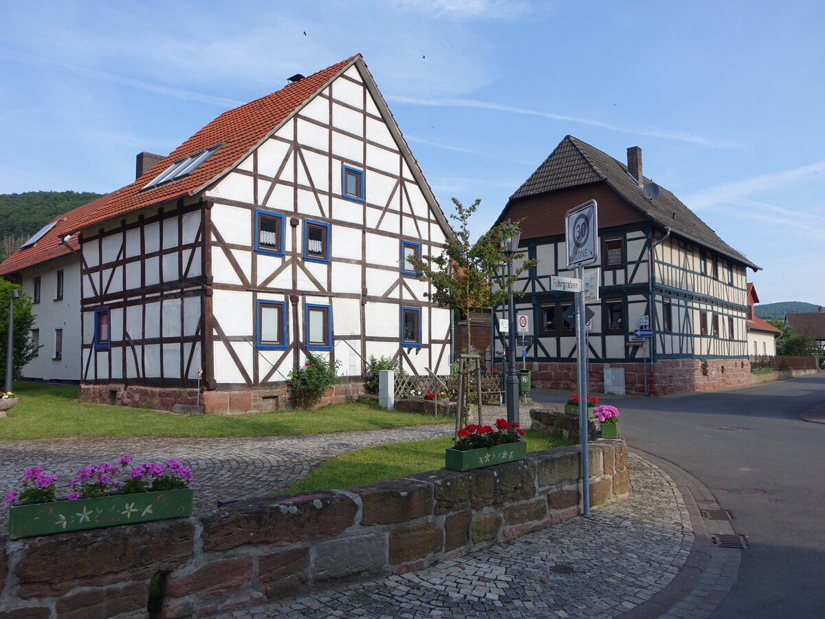 Hoheneiche, Fachwerkhuser in der engen Gasse (04.06.2022)