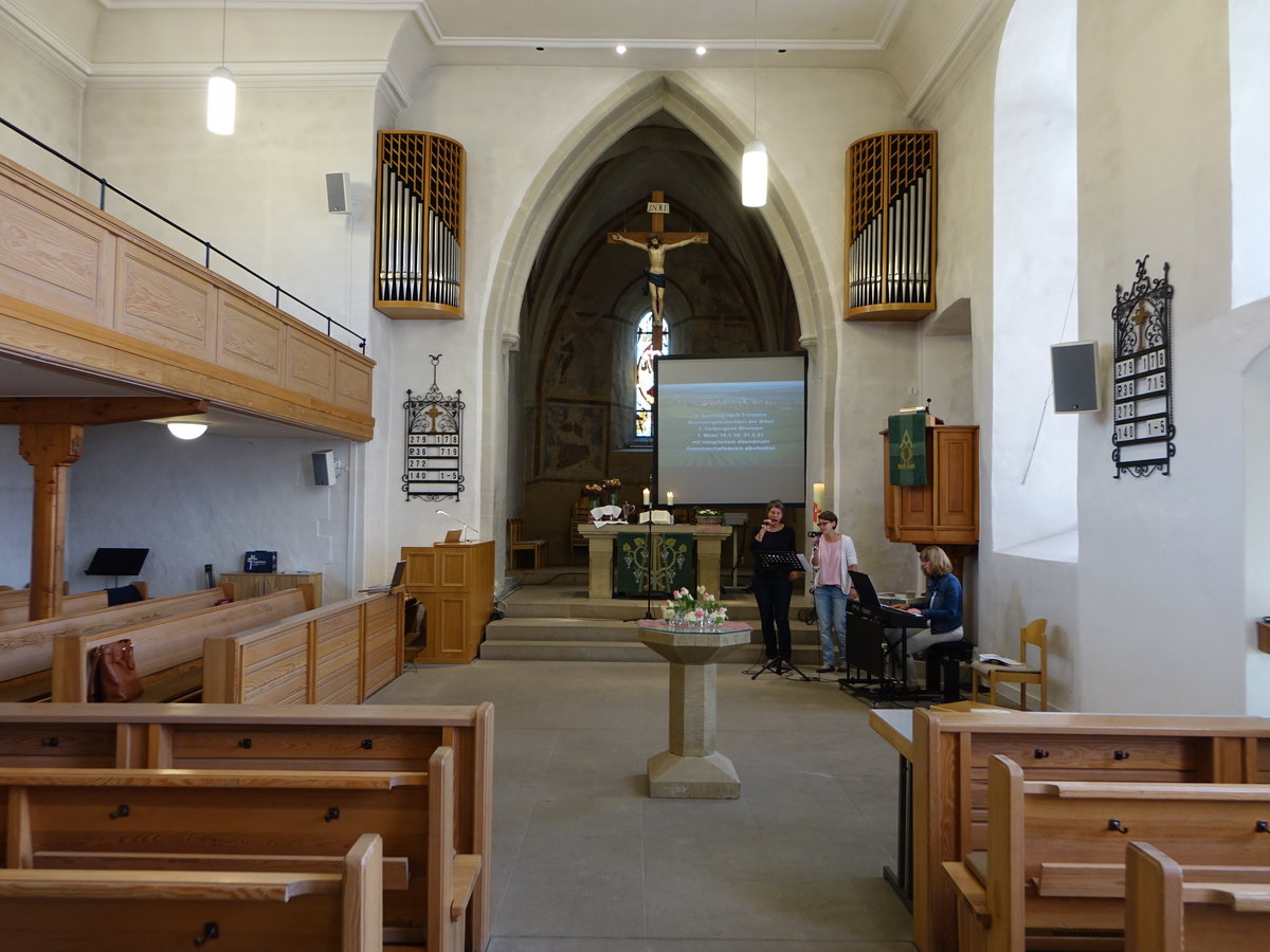 Hohenhaslach, Innenraum der ev. Pfarrkirche St. Georg, frhgotische Fresken im Chor (24.06.2018)