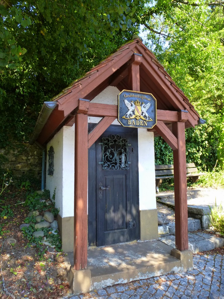 Hohentengen am Hochrhein, die Kapelle am Zollhaus und Rheinbergang in die Schweiz, Aug.2013