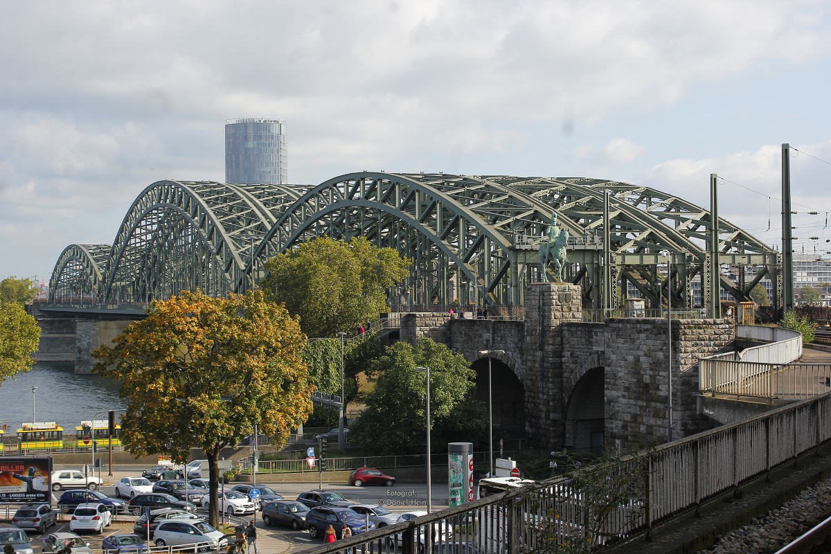 Hohenzollernbrcke in Kln, am 11.11.2015.