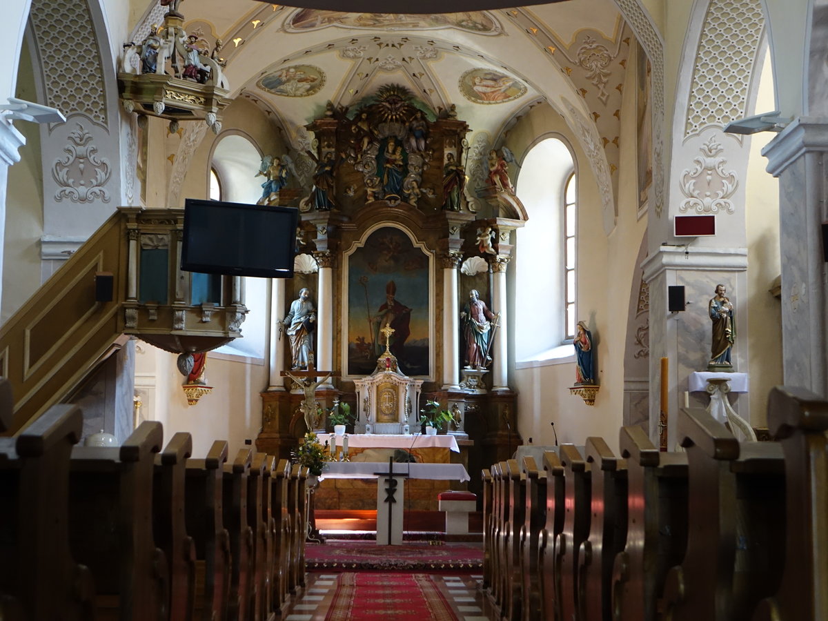 Hontianske Nemce / Nemtze, Hochaltar in der kath. Pfarrkirche St. Martin (29.08.2020)