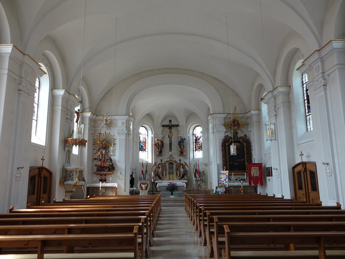 Horbach, neubarocker Innenraum der kath. St. Michael Kirche (13.05.2018)