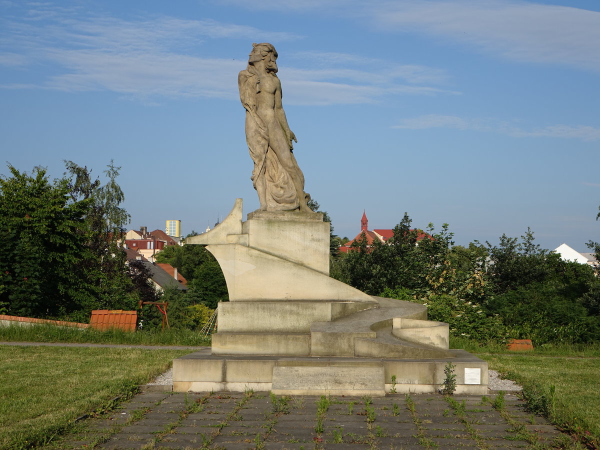 Horovice / Horschowitz, Weltkriegsdenkmal in der Vrnovska Strae (27.06.2020) 
