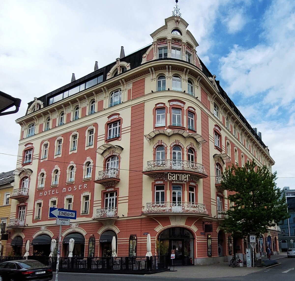Hotel Moser, am Jacques-Lemans Platz in Klagenfurt. 05.05.2026