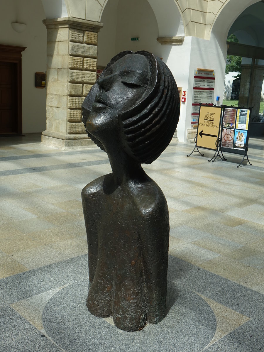 Hranice na Morave / Mhrisch Weikirchen, Skulptur im Schlohof (02.08.2020)