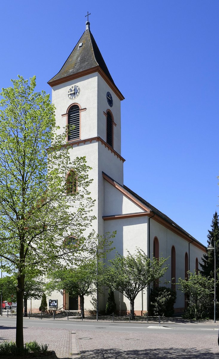 Ichenheim, die katholische Kirche St.Nikolaus, 1822 erbaut vom Weinbrenner-Schler Hans Vo, Mai 2020