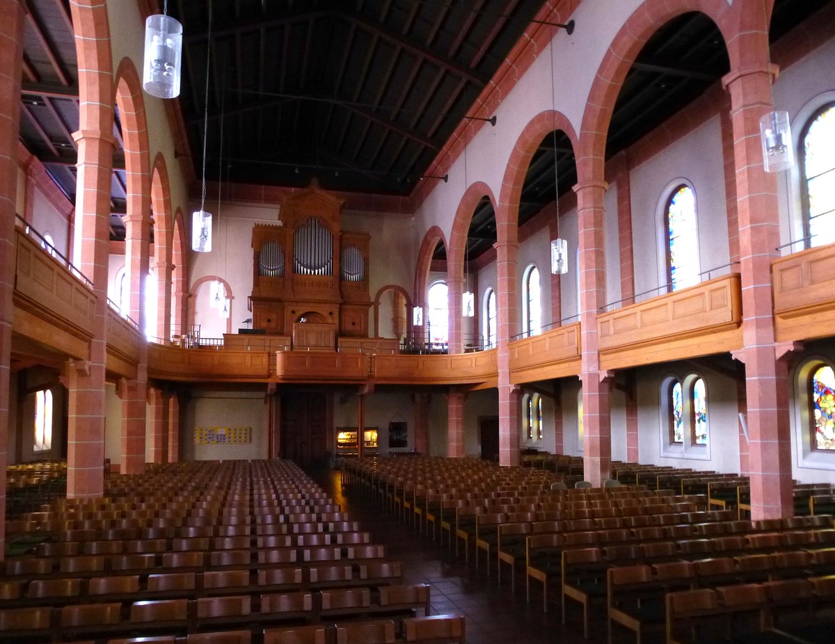 Ihringen, Blick zur Orgelempore in der evangelischen Kirche, April 2015