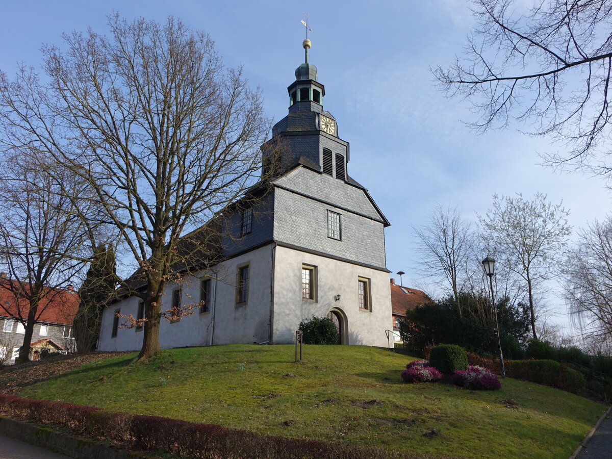 Ildehausen, evangelische St. Johannes Kirche, erbaut 1650 (19.03.2024)