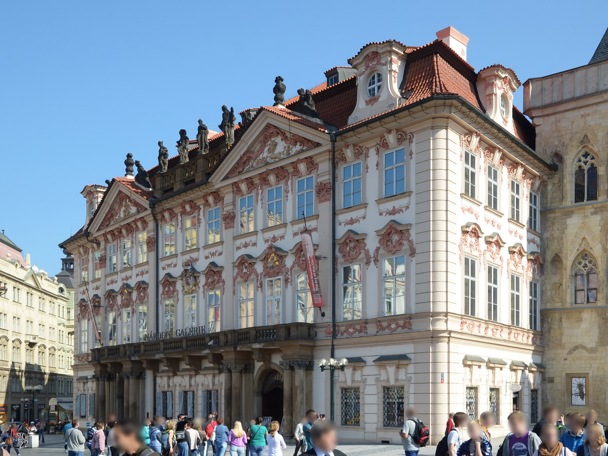 Im von 1755 bis 1765 im Stil des Rokoko erbauten Palais Goltz-Kinsky ist die Generaldirektion Nationalgalerie Prag und eine Dauerausstellung ber tschechische Landschaftsmalerei untergebracht. (Prag, September 2012)