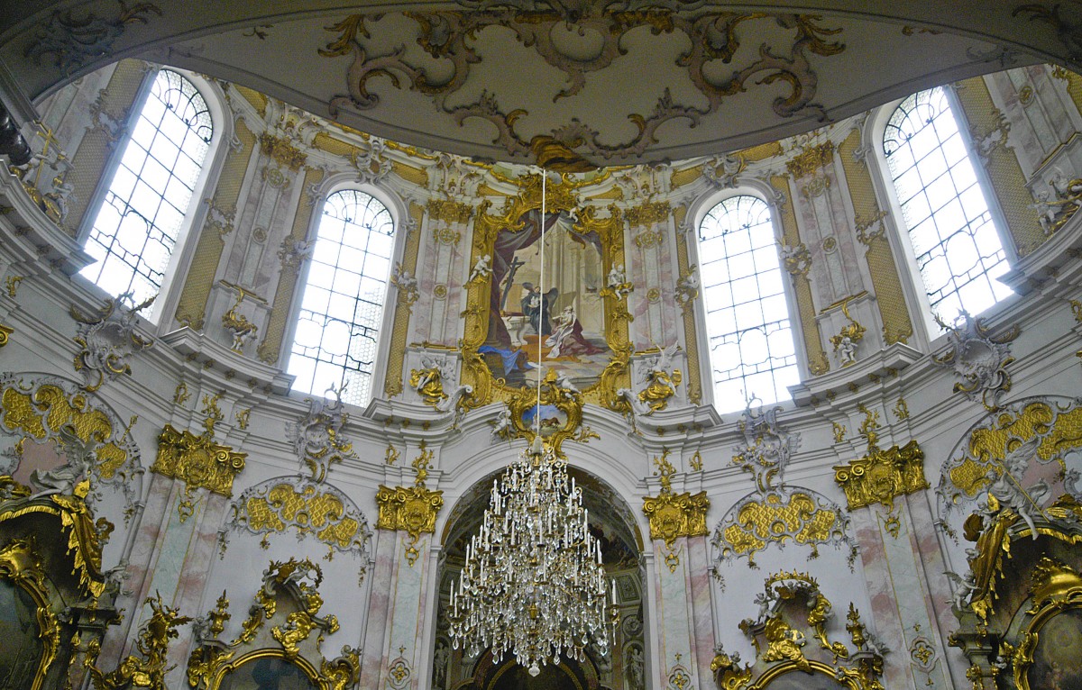Im Inneren der Klosterkirche von Ettal. Aufnahme: August 2008.