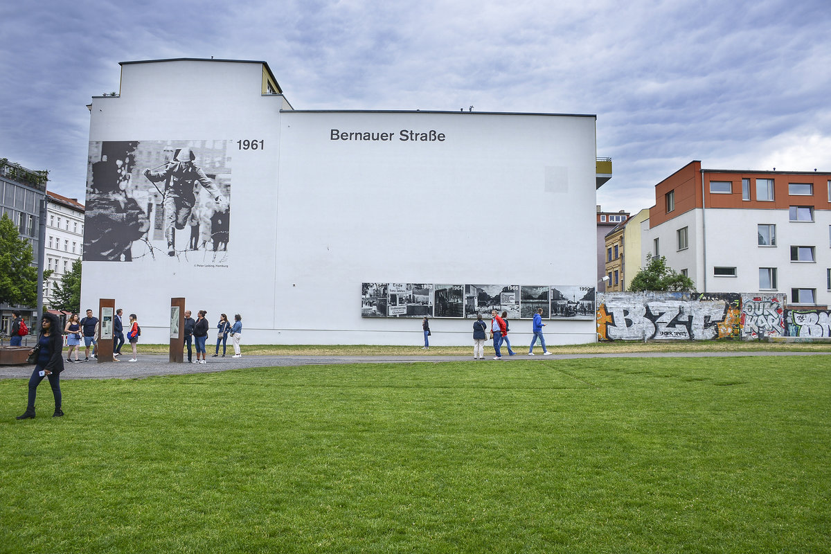 Im Mauerpark an der Bernauer Strae in Berlin. Aufnahme: 8. Juni 2019.