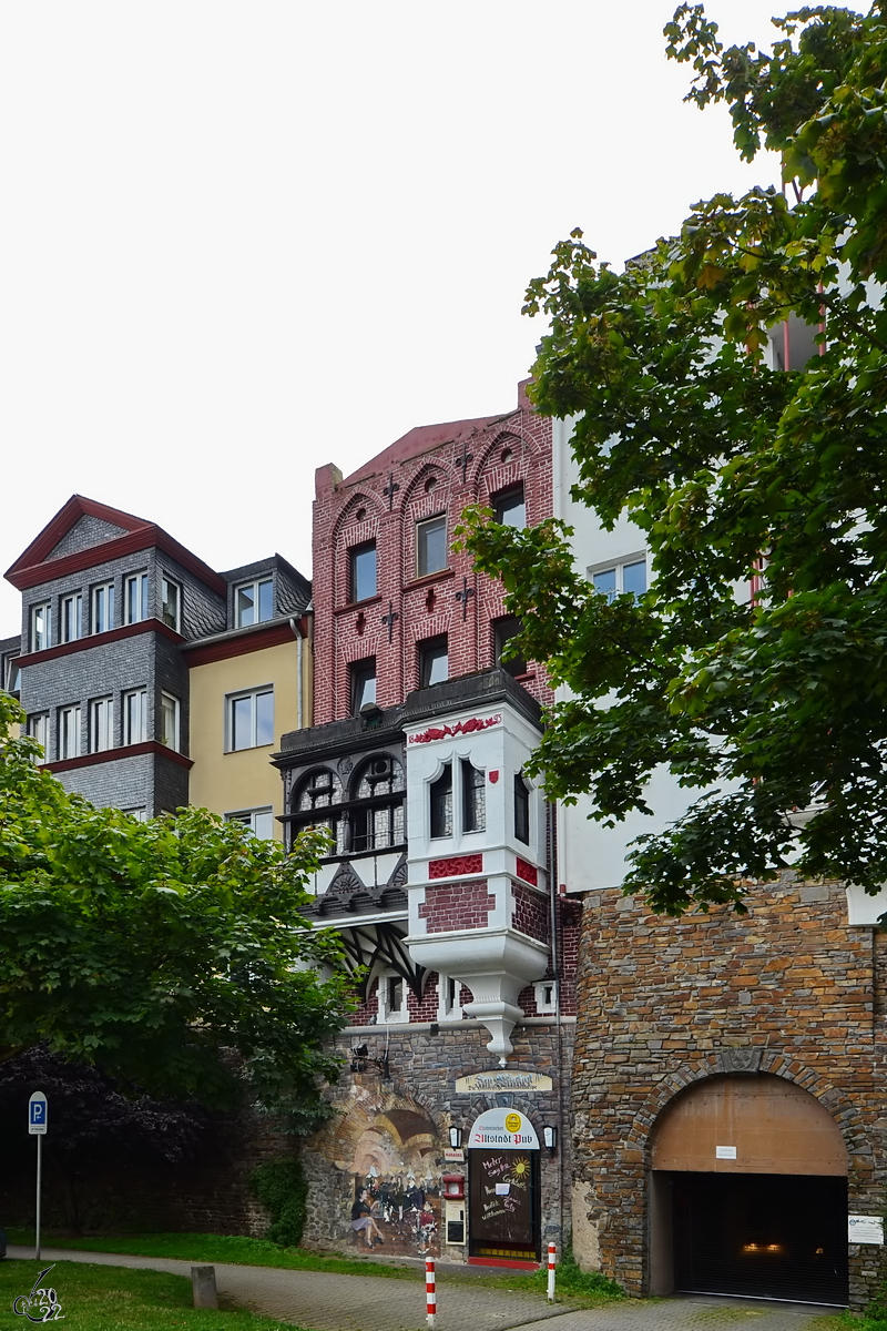  Im Winkel  ist die lteste Kneipe in Koblenz. (September 2013)