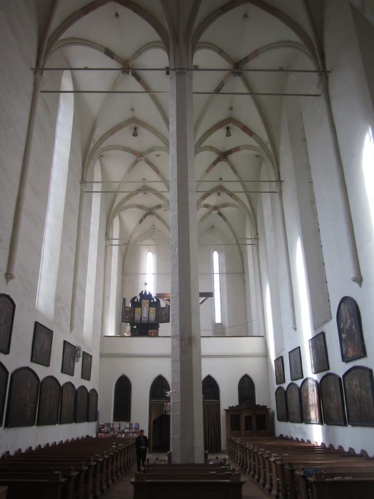 Imbach, Pfarrkirche Maria Geburt, ehem. Dominikanerinnenkirche, erbaut von 1269 bis 
1285, Hallenkirche, Gewölbe von 1289, eine der ältesten gotischen Bauwerke in Österreich (22.09.2013)