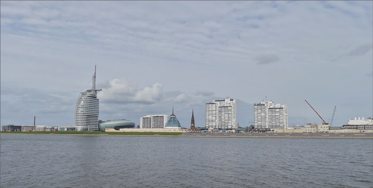 Impressionen von Bremerhaven aufgenommen bei der „Dicke Ptte Tour” auf der Weser mit dem Ausflugsschiff MS  Geestemnde . 16.09.2019 (Jeanny) 