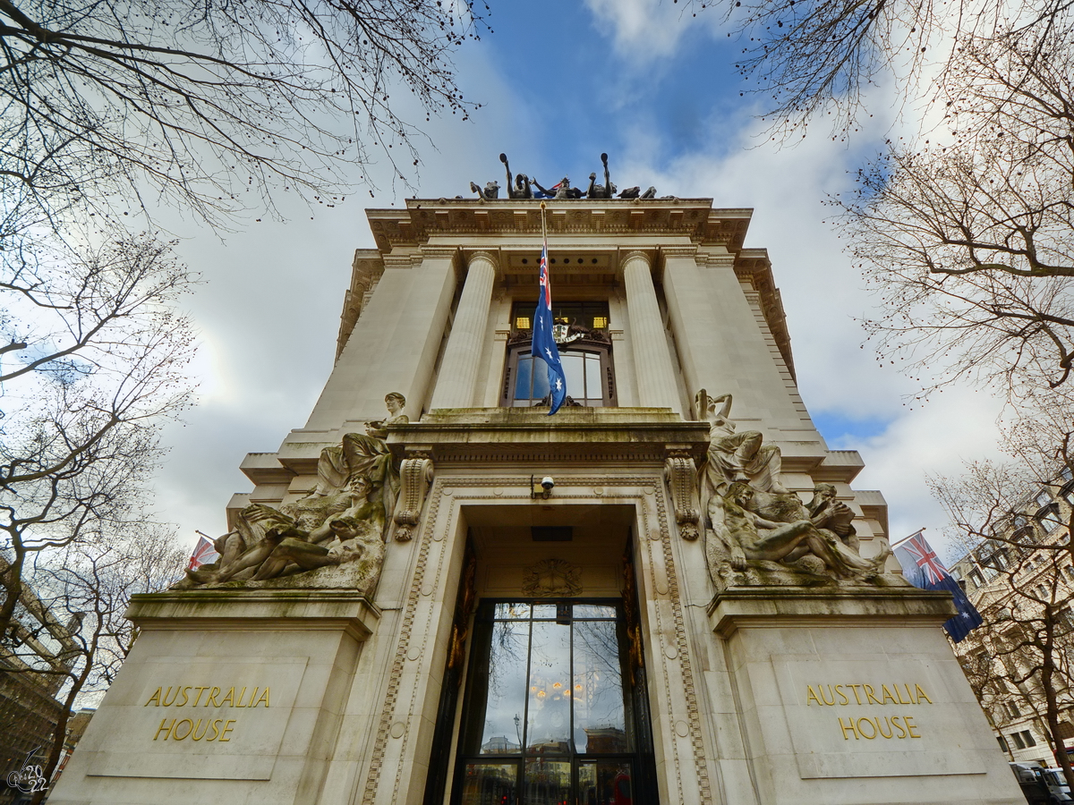 In dem von 1913 bis 1918 erbauten Australia House befindet sich die diplomatische Vertretung Australiens im Vereinigten Knigreich. (London, Februar 2015)