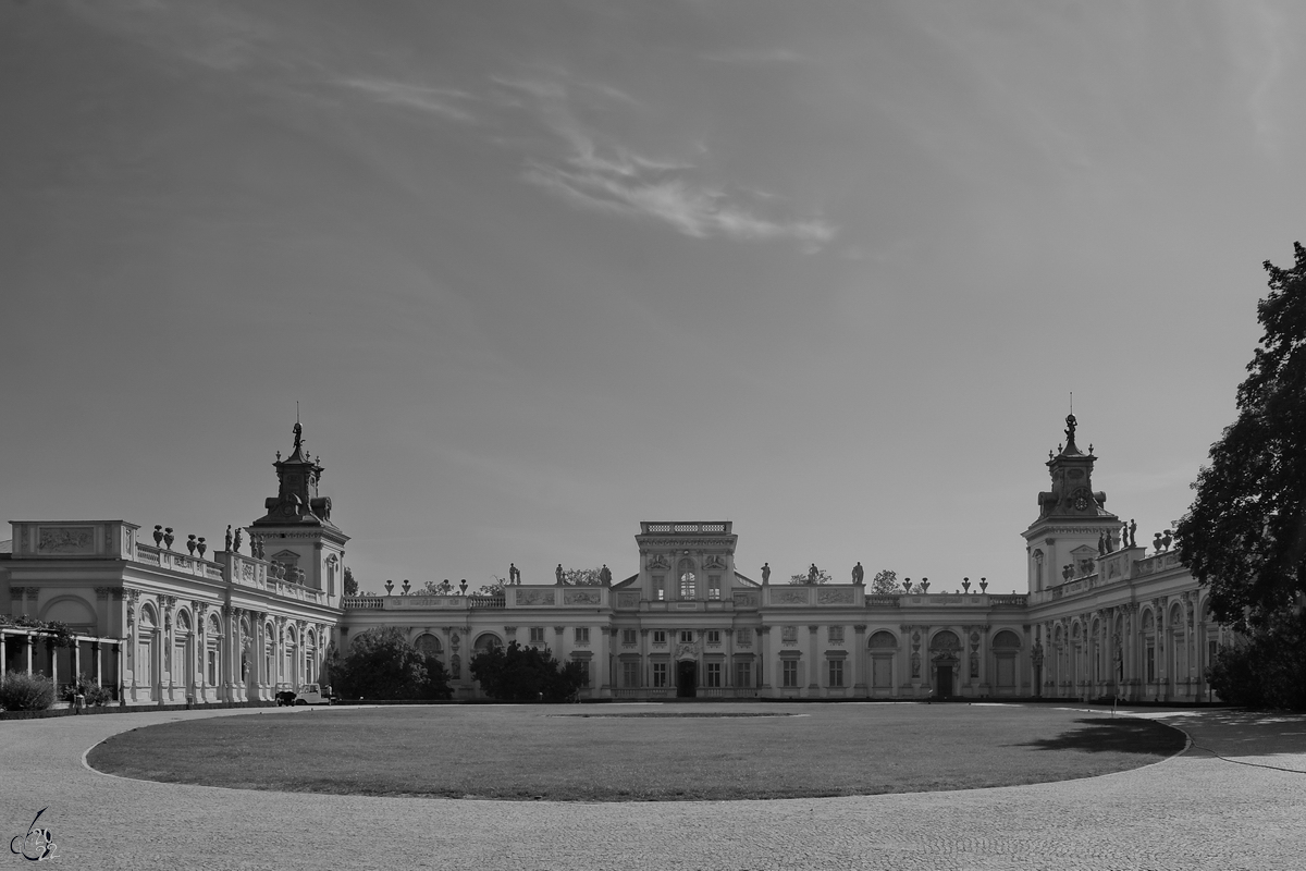 In dem in den Jahren 1677 bis 1679 erbauten Wilanw-Palast residierte bis 1700 August der Starke und feierte dort groe und ausschweifende Feste. (Warschau, August 2015)