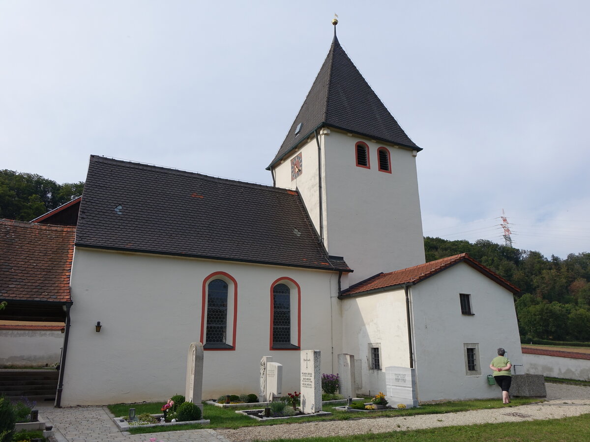 Inching, Pfarrkirche St. Martin, erbaut im 11. Jahrhundert (23.08.2015)