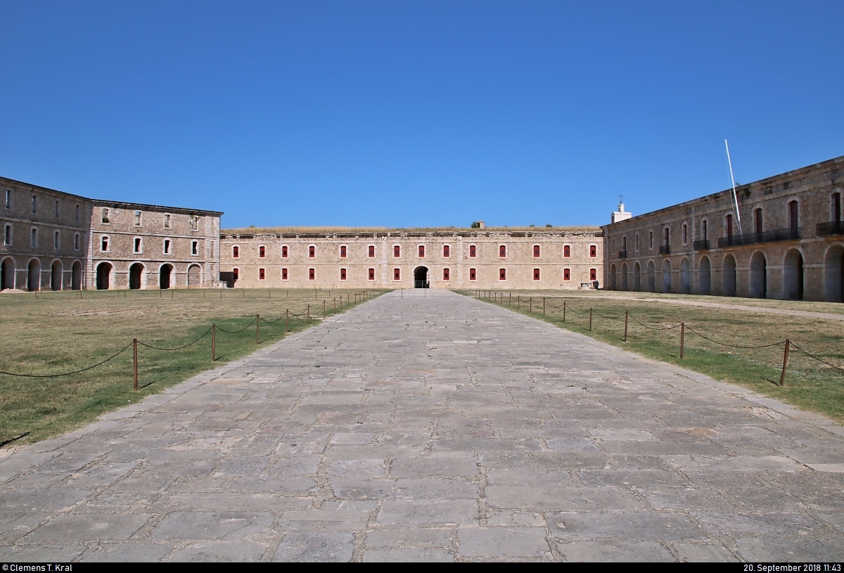 Innenansicht vom Castell de Sant Ferran in Figueres (E), das grte Bauwerk Kataloniens und die grte Festung Europas aus dem 18. Jahrhundert.
[20.9.2018 | 11:43 Uhr]