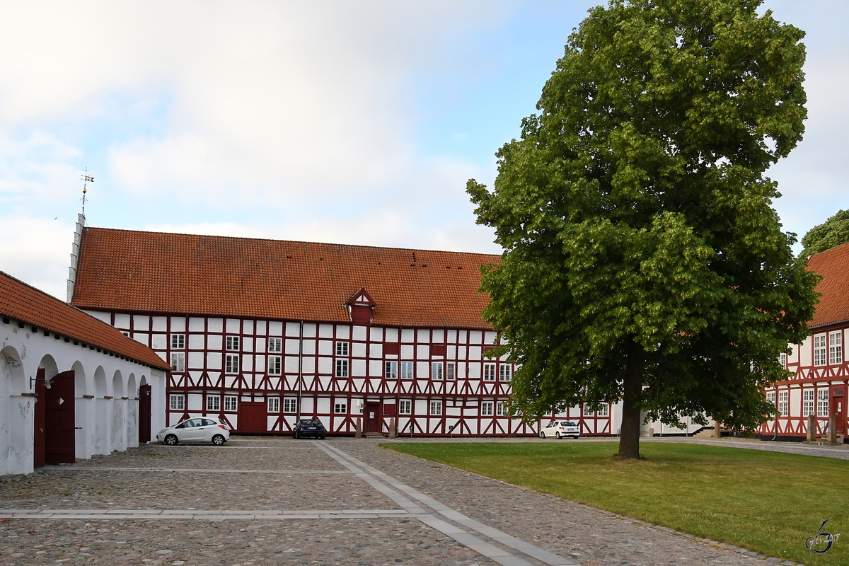 Innenhof des lborghus Slot, welches von 1539 bis 1555 errichtet und in der ersten Hlfte des 17. Jahrhunderts umgebaut wurde. (Aalborg, Juni 2018)