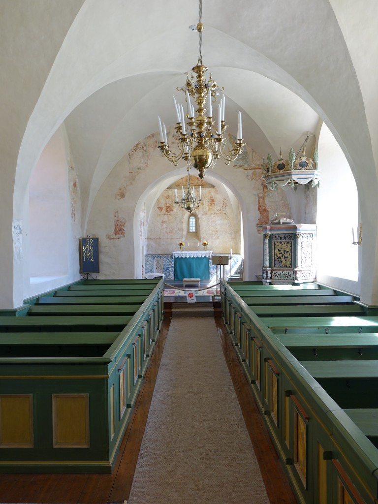 Innenraum der Kirche von Marka mit Malereien im Chor aus dem 16. Jahrhundert (14.06.2015)