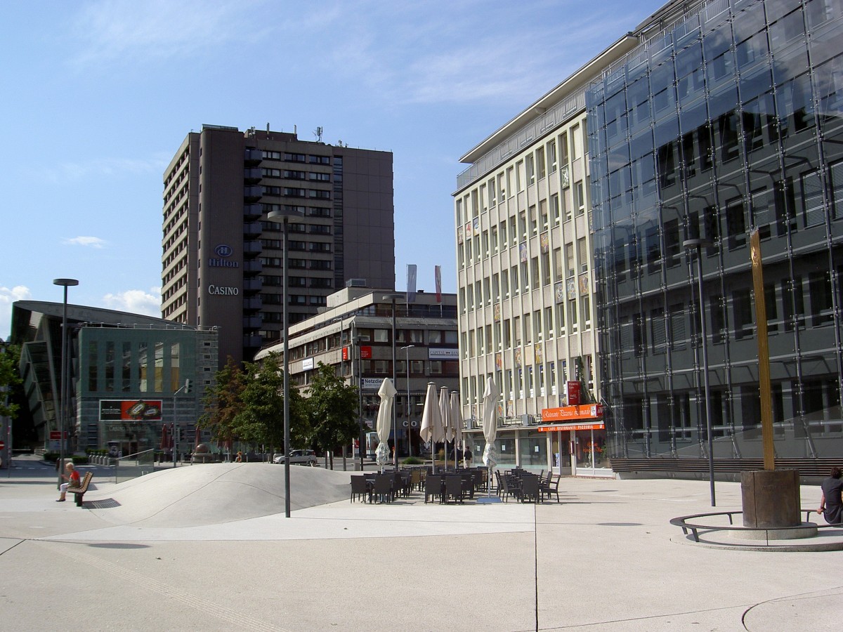 Innsbruck, Casino und Hilton Hotel am Eduard Wallnfer Platz (03.08.2014)