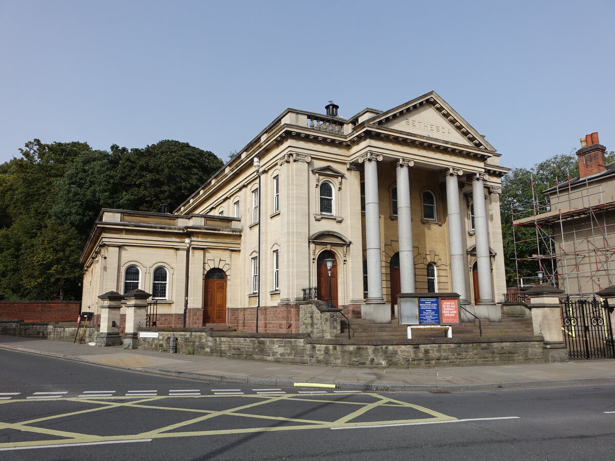 Ipswich, Bethesda Baptisten Kirche in der Crown Street, erbaut 1913 durch den Architekten FG Faunch (06.09.2023)