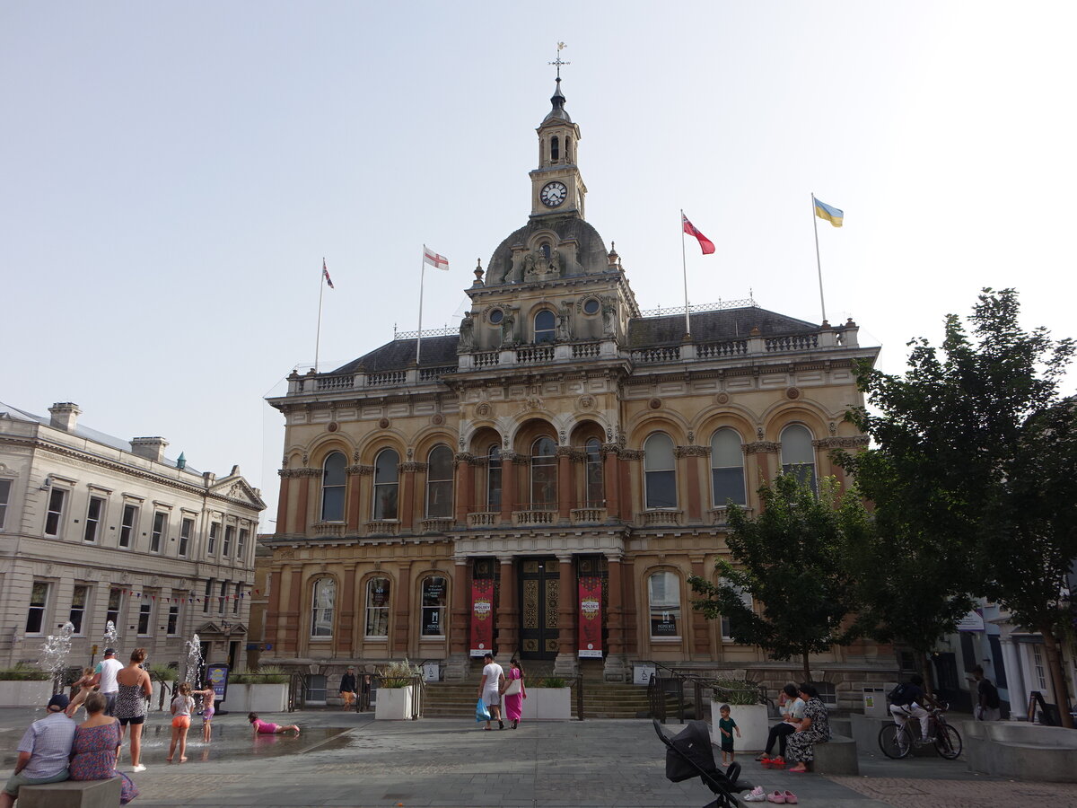 Ipswich, Rathaus am Cornhill Place, erbaut von 1866 bis 1868 (06.09.2023)