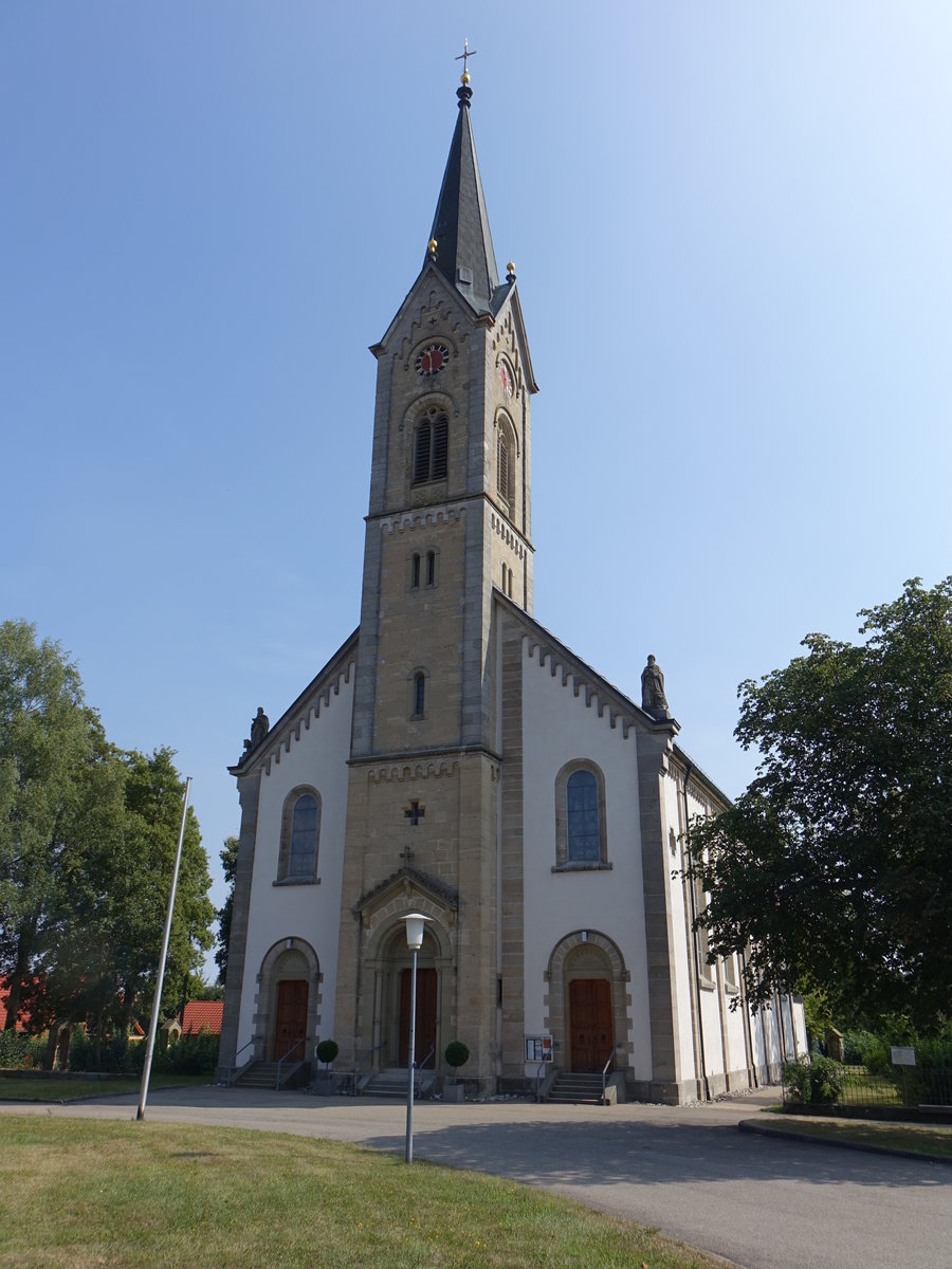 Irslingen, kath. Pfarrkirche St. Martinus, erbaut von 1864 bis 1866 (19.08.2018)