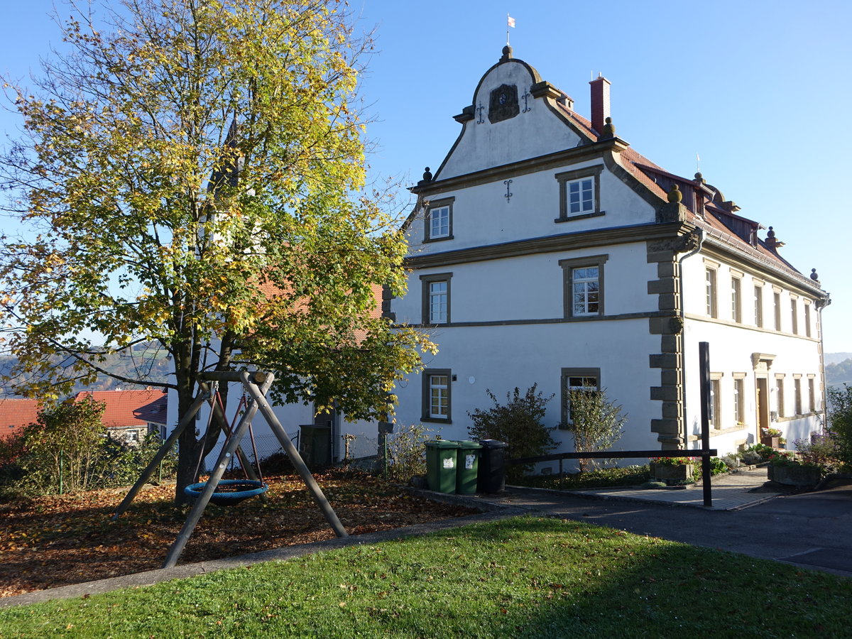 Jagstberg, Ev. Pfarrhaus, frher Amtshaus, erbaut bis 1614 (15.10.2017)
