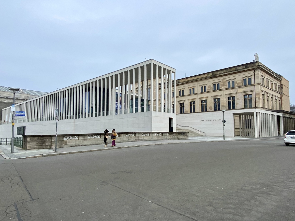 James-Simon-Galerie auf der Museumsinsel in Berlin Mitte am 08. Februar 2024.