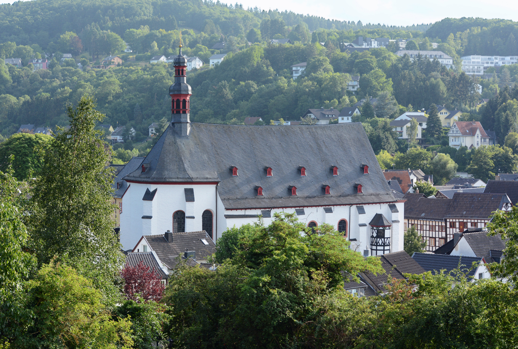 Jesuitenkirche mitten in Bad Mnstereifel - 21.07.2015