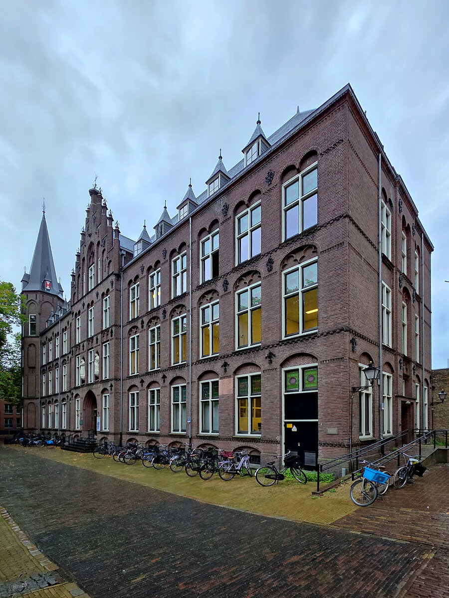 Johannes de Deo war ein im neugotisches Stil errichtetes Krankenhaus (Siechenhaus) aus dem Jahr 1895 und ist seit 1974 Teil des Konservatoriums in Utrecht. (September 2026)
