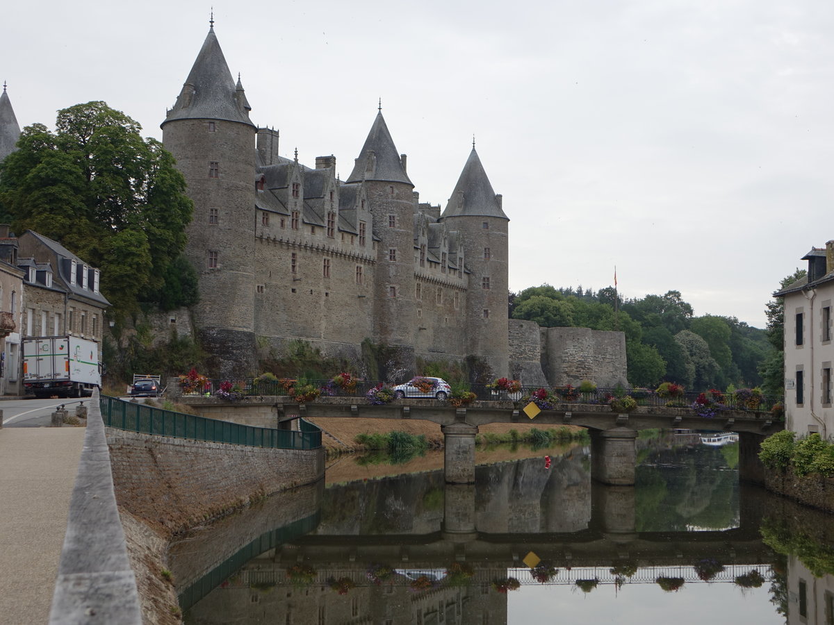 Josselin, Chateau, erbaut bis 1370 durch Olivier V. de Clisson (11.07.2017)