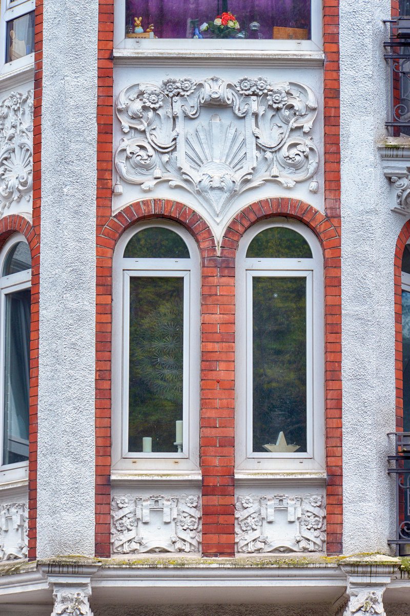 Jugendstil an der Toosbystrae in Flensburg. Aufnahme: 2. Mai 2020.